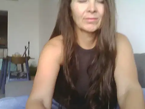 Snapshot of Avelinii chatting on 28, 5, 2026 Avelinii online show from 28, 5, 2026