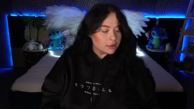 Snapshot of SerahMirabeli chatting on 23, 10, 2025 SerahMirabeli online show from 23, 10, 2025