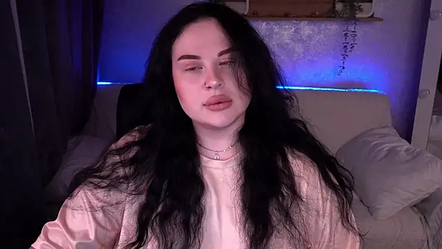 Snapshot of SerahMirabeli chatting on 5, 11, 2025 SerahMirabeli online show from 5, 11, 2025