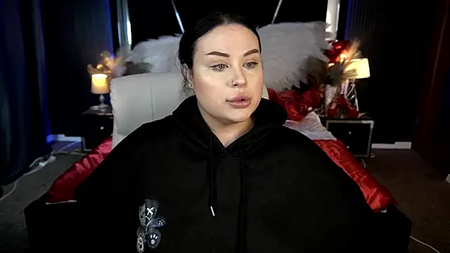 Snapshot of SerahMirabeli chatting on 4, 2, 2026 SerahMirabeli online show from 4, 2, 2026