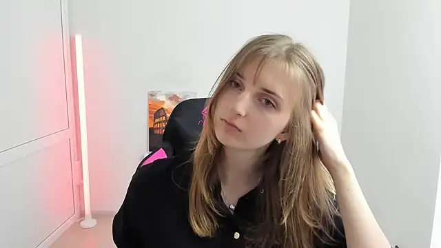 NeyliDream online show from 6, 4, 2026