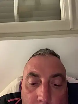 Snapshot of Marronglace1 chatting on 18, 9, 2025 Marronglace1 online show from 18, 9, 2025