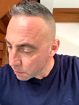 Snapshot of Marronglace1 chatting on 25, 9, 2025 Marronglace1 online show from 25, 9, 2025