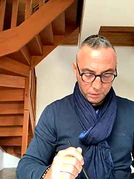 Snapshot of Marronglace1 chatting on 9, 10, 2025 Marronglace1 online show from 9, 10, 2025