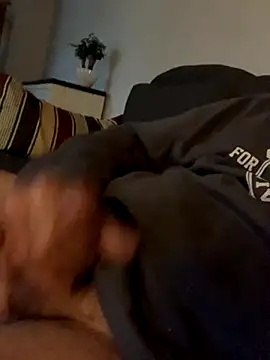 Snapshot of Marronglace1 chatting on 13, 10, 2025 Marronglace1 online show from 13, 10, 2025