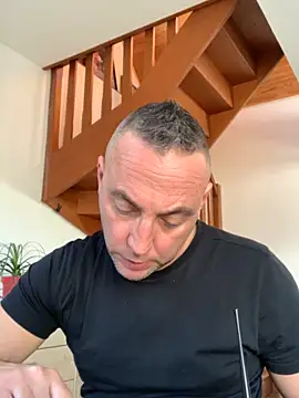 Snapshot of Marronglace1 chatting on 4, 11, 2025 Marronglace1 online show from 4, 11, 2025