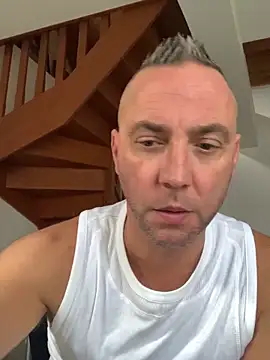 Snapshot of Marronglace1 chatting on 5, 11, 2025 Marronglace1 online show from 5, 11, 2025