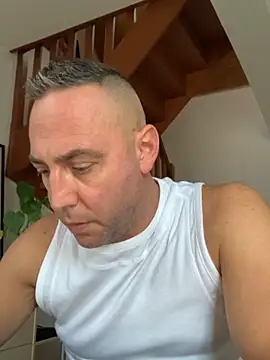 Snapshot of Marronglace1 chatting on 12, 11, 2025 Marronglace1 online show from 12, 11, 2025