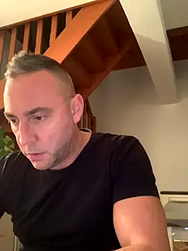 Snapshot of Marronglace1 chatting on 16, 11, 2025 Marronglace1 online show from 16, 11, 2025