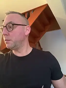 Snapshot of Marronglace1 chatting on 2, 12, 2025 Marronglace1 online show from 2, 12, 2025