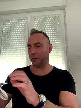 Snapshot of Marronglace1 chatting on 12, 1, 2026 Marronglace1 online show from 12, 1, 2026