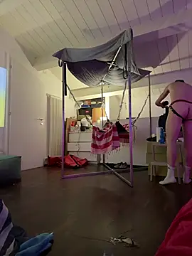 Malcom2f online show from 22, 4, 2026