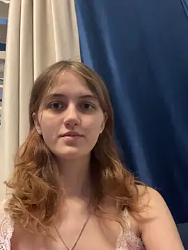 Snapshot of dreamy_pollyyy chatting on 8, 2, 2026 dreamy pollyyy online show from 8, 2, 2026