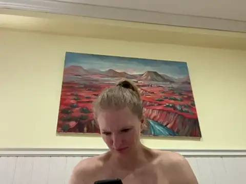 bubblytempest online show from 2, 12, 2025