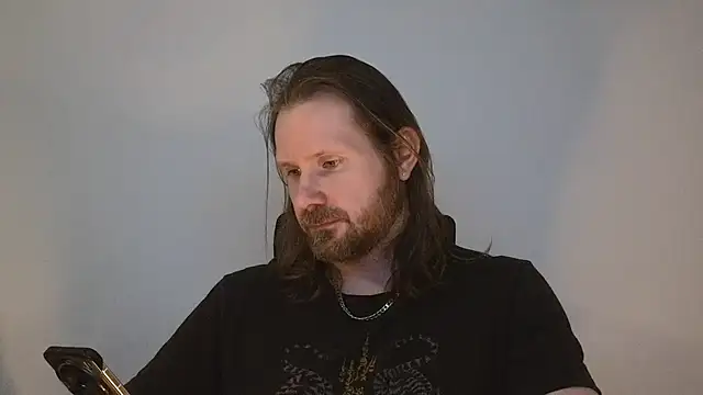 Snapshot of AlbinoAdonis chatting on 5, 5, 2026 AlbinoAdonis online show from 5, 5, 2026