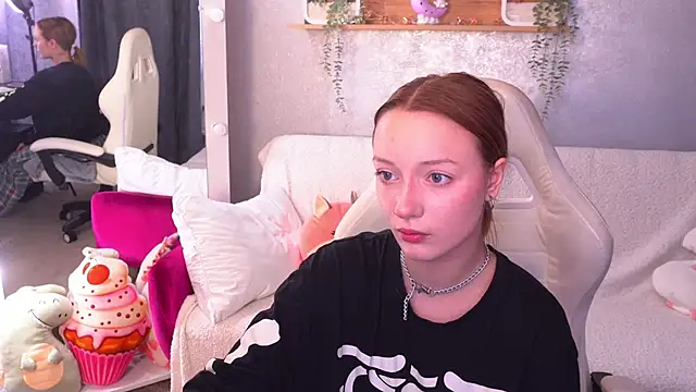 FoxyMayy online show from 10, 10, 2025