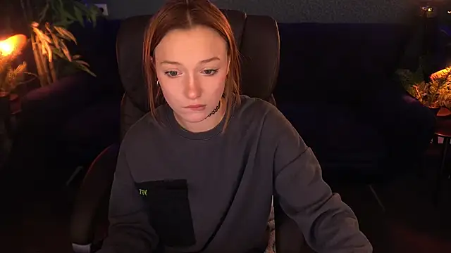 FoxyMayy online show from 6, 11, 2025