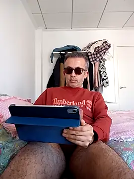 EmilioTaladdro online show from 1, 4, 2026