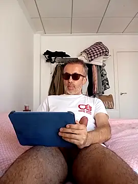 EmilioTaladdro online show from 18, 4, 2026