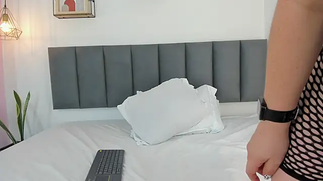 dulce mmg online show from 1, 12, 2025