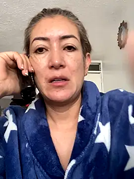 Snapshot of sara_peters_ chatting on 6, 10, 2025 sara peters  online show from 6, 10, 2025