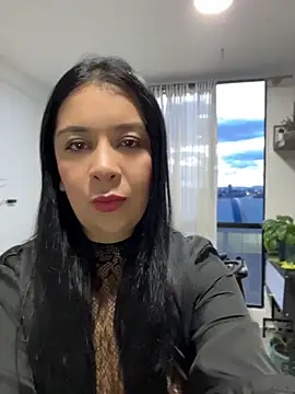 IrisDuvall online show from 13, 6, 2026