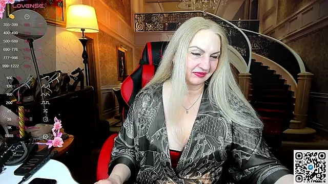 Snapshot of Nina_Devillle chatting on 31, 5, 2026 Nina Devillle online show from 31, 5, 2026