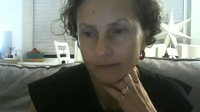Snapshot of Sylira chatting on 18, 7, 2026 Sylira online show from 18, 7, 2026