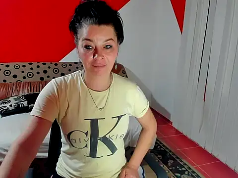 Soffy Skye online show from 3, 11, 2025