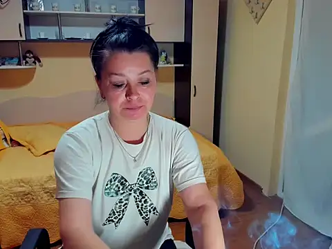 Snapshot of Soffy_Skye chatting on 30, 4, 2026 Soffy Skye online show from 30, 4, 2026
