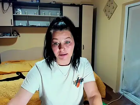 Snapshot of Soffy_Skye chatting on 12, 5, 2026 Soffy Skye online show from 12, 5, 2026