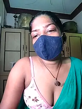 Snapshot of Tamil_Kavitha chatting on 10, 7, 2026 Tamil Kavitha online show from 10, 7, 2026