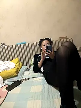 xiuchun100 online show from 2, 10, 2025