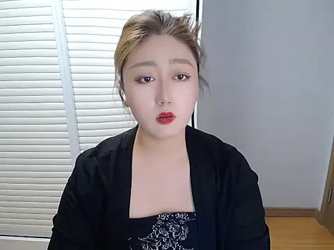 meizijiang online show from 13, 9, 2025