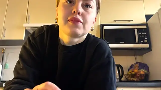 MartaLuna  online show from 3, 3, 2026