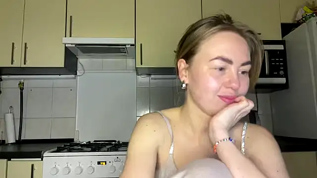 MartaLuna  online show from 18, 3, 2026