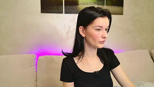 sweet strawber online show from 21, 9, 2025