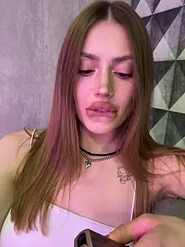 Elizabeth Tay online show from 21, 3, 2026