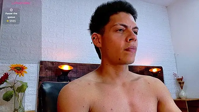 Snapshot of JhosuaVega chatting on 7, 11, 2025 JhosuaVega online show from 7, 11, 2025