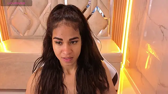 Maia Tx online show from 5, 12, 2025