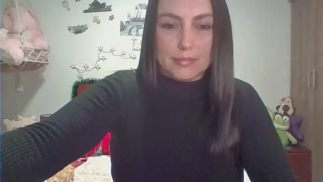 Snapshot of Venusina_07 chatting on 22, 12, 2025 Venusina 07 online show from 22, 12, 2025