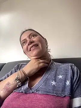 pamelaqenn 2 online show from 25, 9, 2025