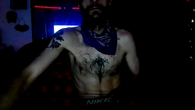 Snapshot of HarmoniousPhantasm3 chatting on 5, 10, 2025 HarmoniousPhantasm3 online show from 5, 10, 2025