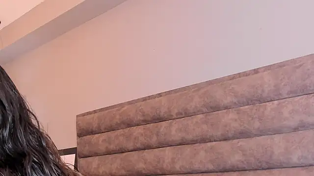 Aliciabloom online show from 9, 10, 2025