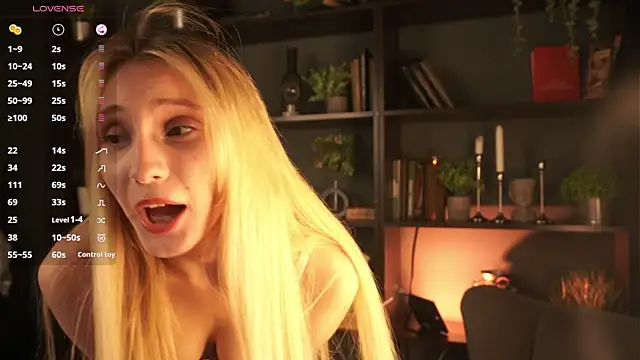 ellliefrost online show from 24, 9, 2025