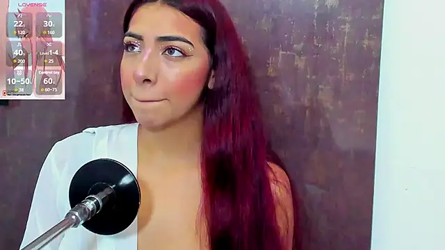 Snapshot of cherry_skinny_ chatting on 18, 12, 2025 cherry skinny online show from 18, 12, 2025