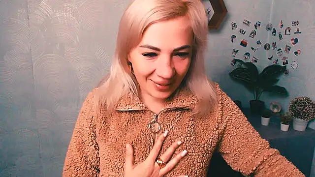 EmmaCat  online show from 27, 9, 2025