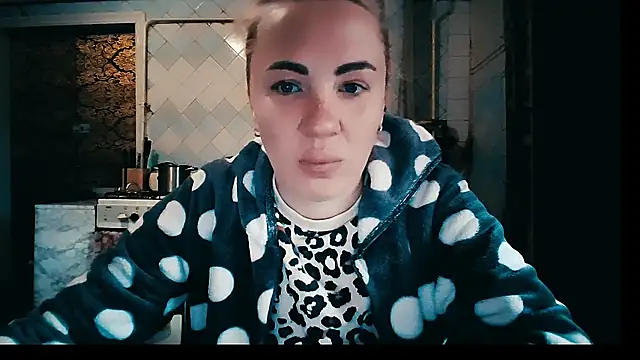 EmmaCat  online show from 19, 1, 2026