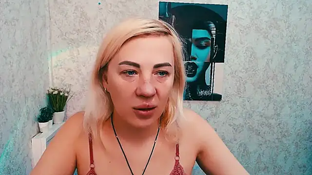 EmmaCat  online show from 21, 2, 2026