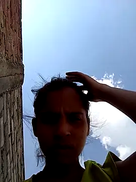 Saloni-Gupta online show from 28, 9, 2025